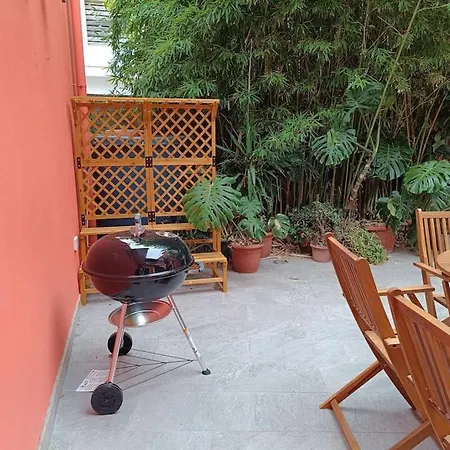 In Hébergement de vacances *
